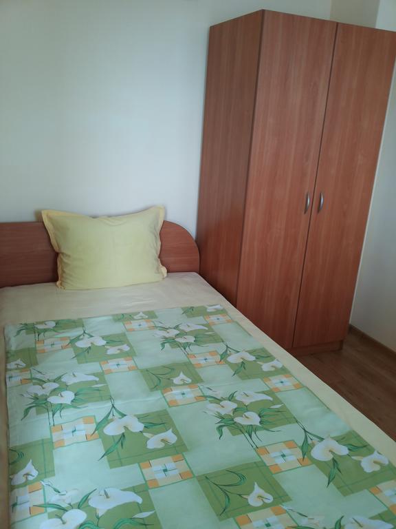 Ivanovi Guest House 프리모르스코 객실 사진